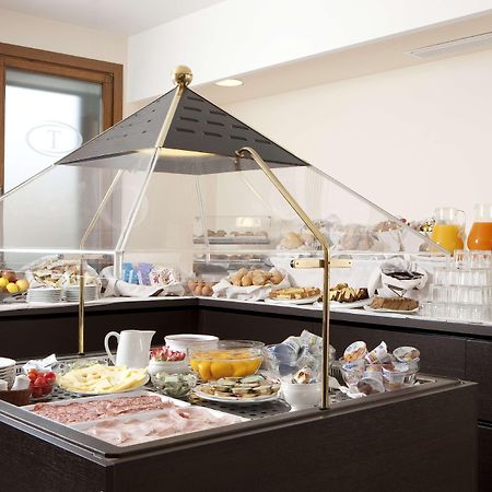 Best Western Titian Inn Hotel Treviso سيليا المطعم الصورة